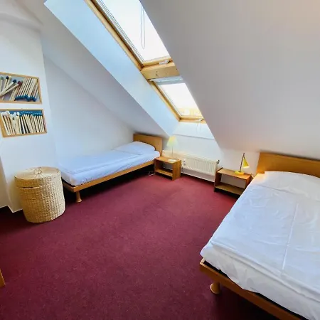 Immenbarg, Alter Strom Apartament